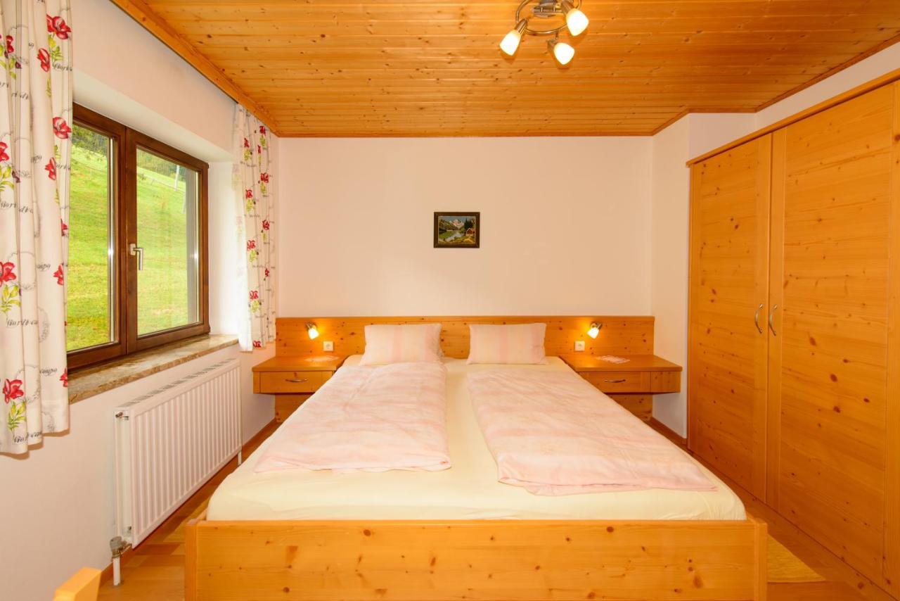 Schrahlehen Bed and Breakfast Wagrain Exteriör bild