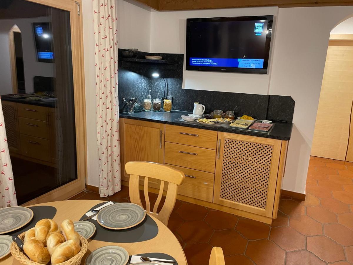 Schrahlehen Bed and Breakfast Wagrain Exteriör bild