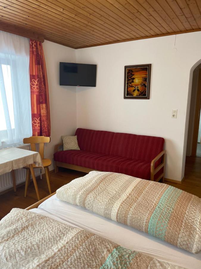Schrahlehen Bed and Breakfast Wagrain Exteriör bild