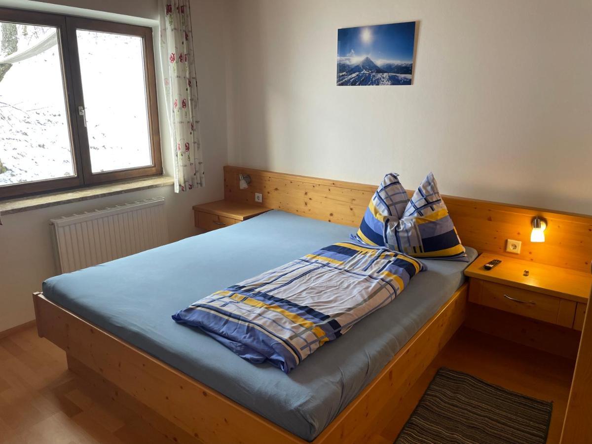 Schrahlehen Bed and Breakfast Wagrain Exteriör bild